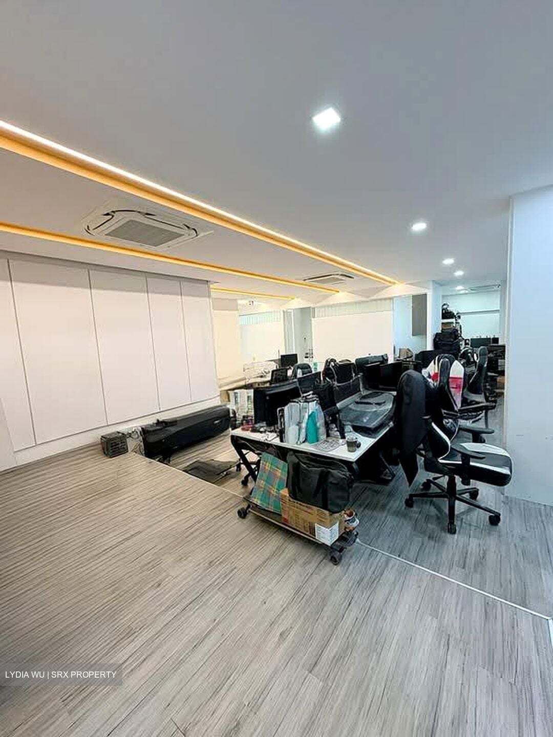 Unipet Building (D13), Office #535789521